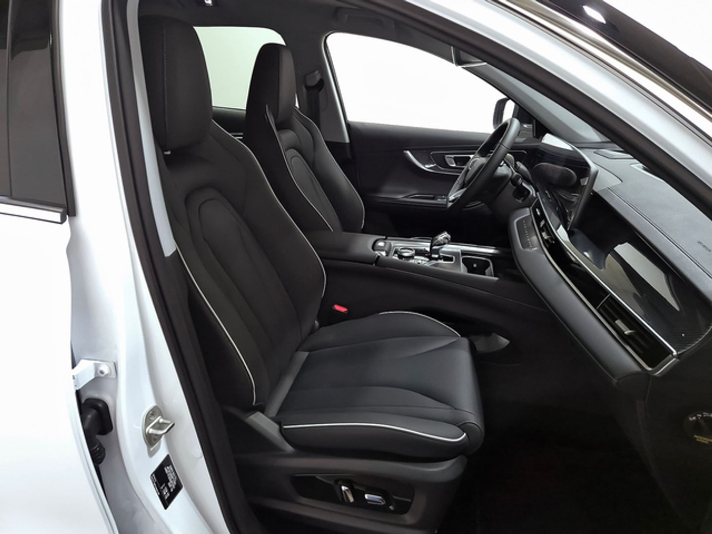 Ebro S700 1.5 TGDI PHEV Luxury E-CVT 255 kW (347 CV)
