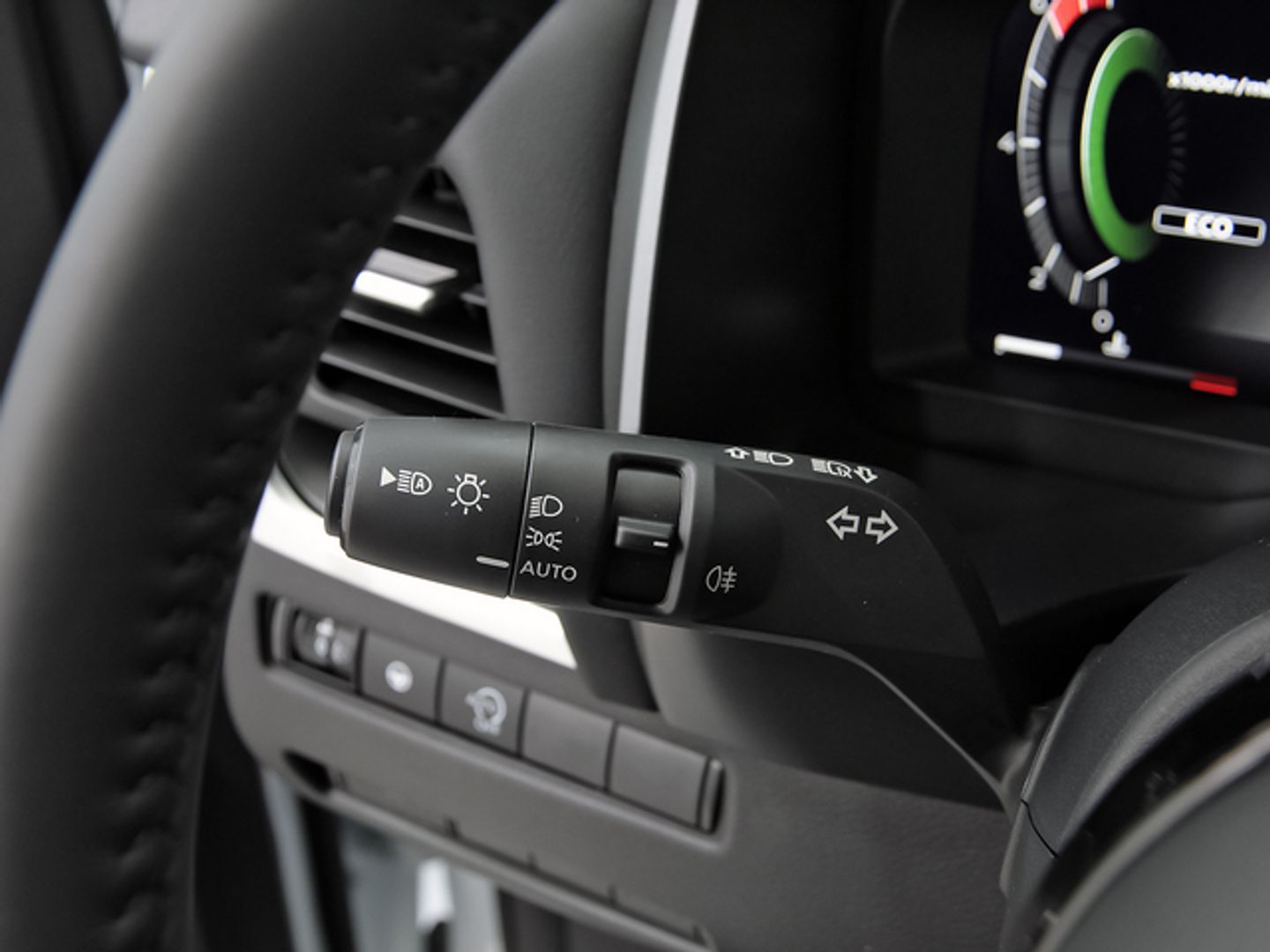 Nissan Qashqai DIG-T 140 N-Connecta 103 kW (140 CV)