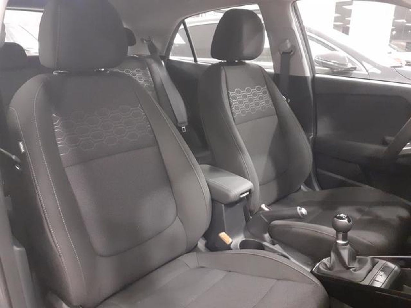 Kia Rio 1.0 T-GDi MHEV iMT Drive 74 kW (100 CV)