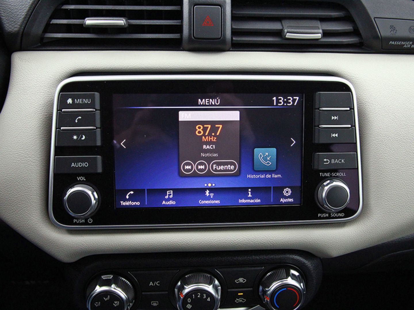 Nissan Micra IG-T 92 Acenta CVT 68 kW (92 CV)