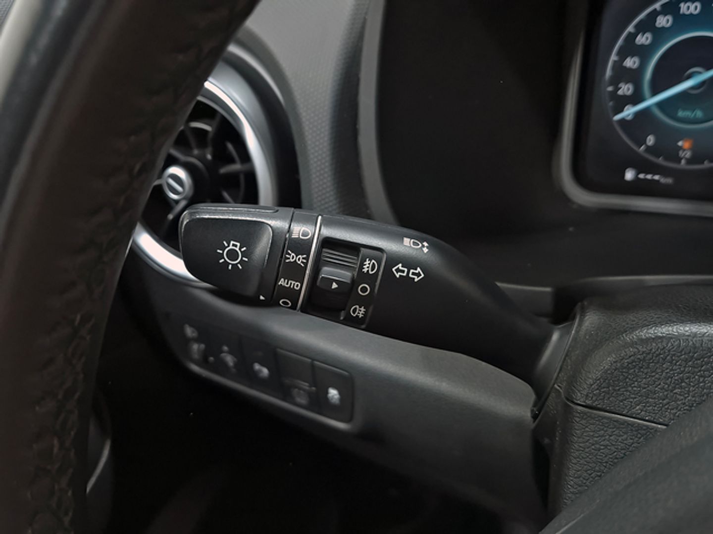 Hyundai Kona 1.6 GDI HEV Maxx DCT 104 kW (141 CV)