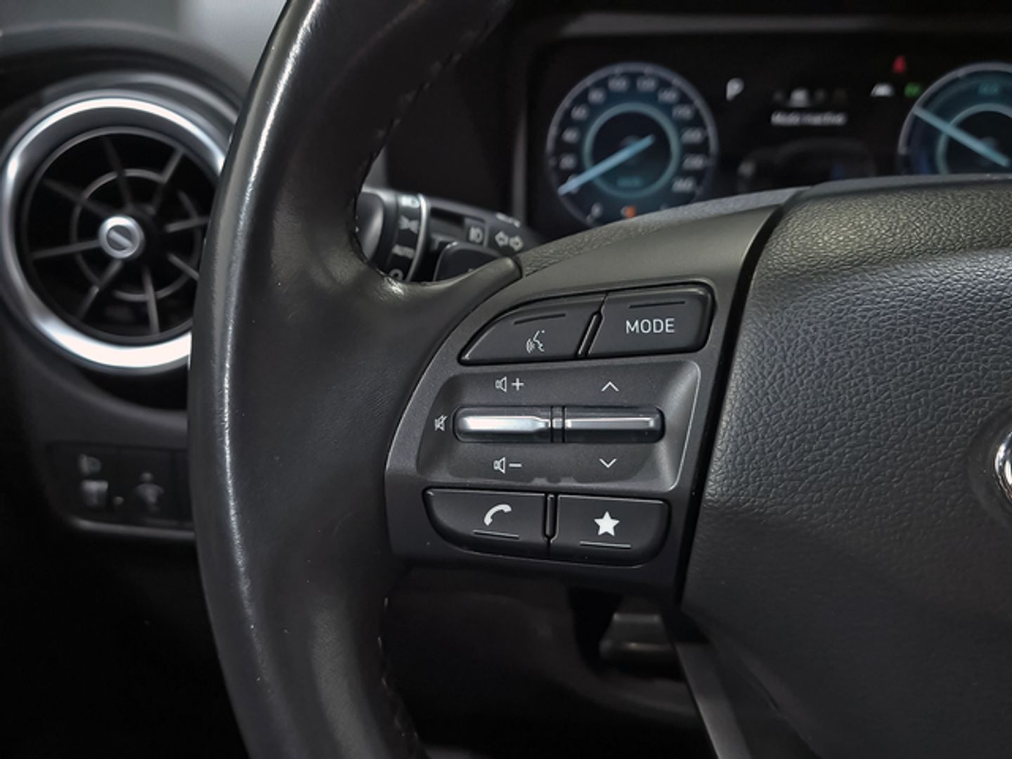 Hyundai Kona 1.6 GDI HEV Maxx DCT 104 kW (141 CV)