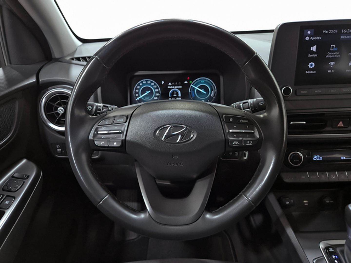 Hyundai Kona 1.6 GDI HEV Maxx DCT 104 kW (141 CV)