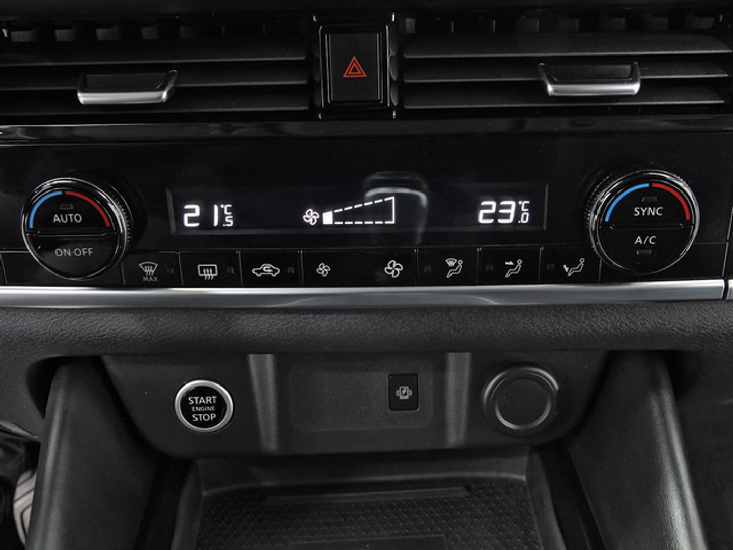 Nissan Qashqai DIG-T 140 mHEV N- Go 103 kW (140 CV)