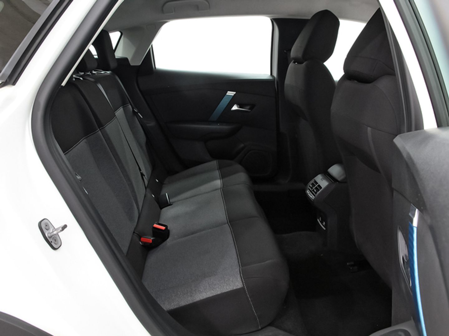 Citroen ë-C4 50kWh eléctrico Feel 100 kW (136 CV)