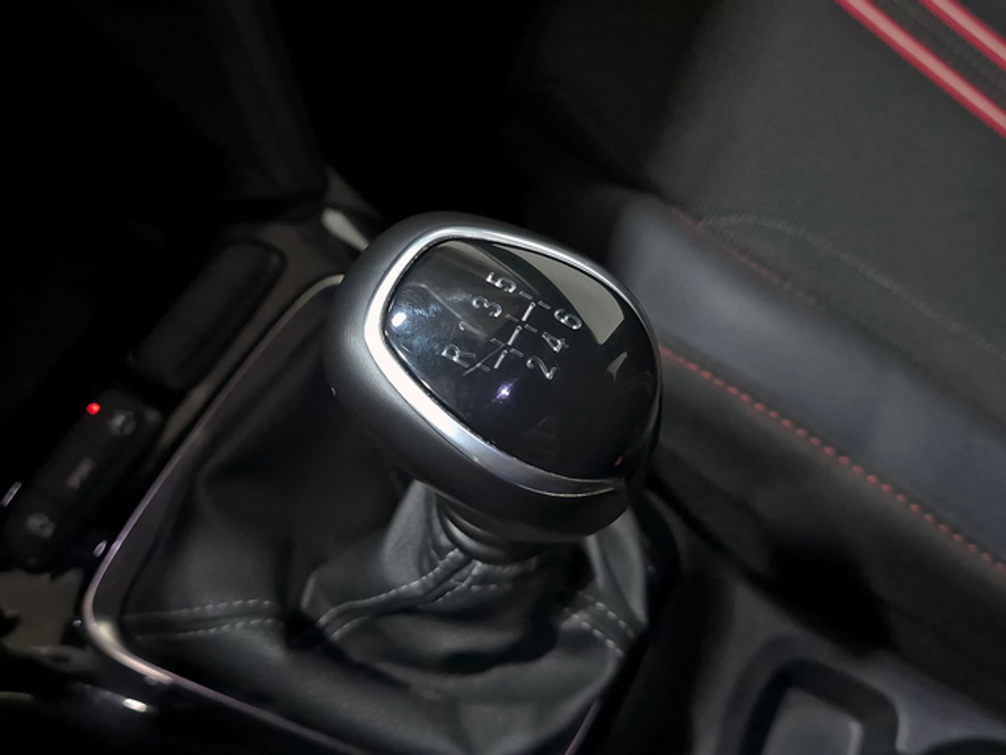 Opel Corsa 1.2 T XHL GS 74 kW (100 CV)