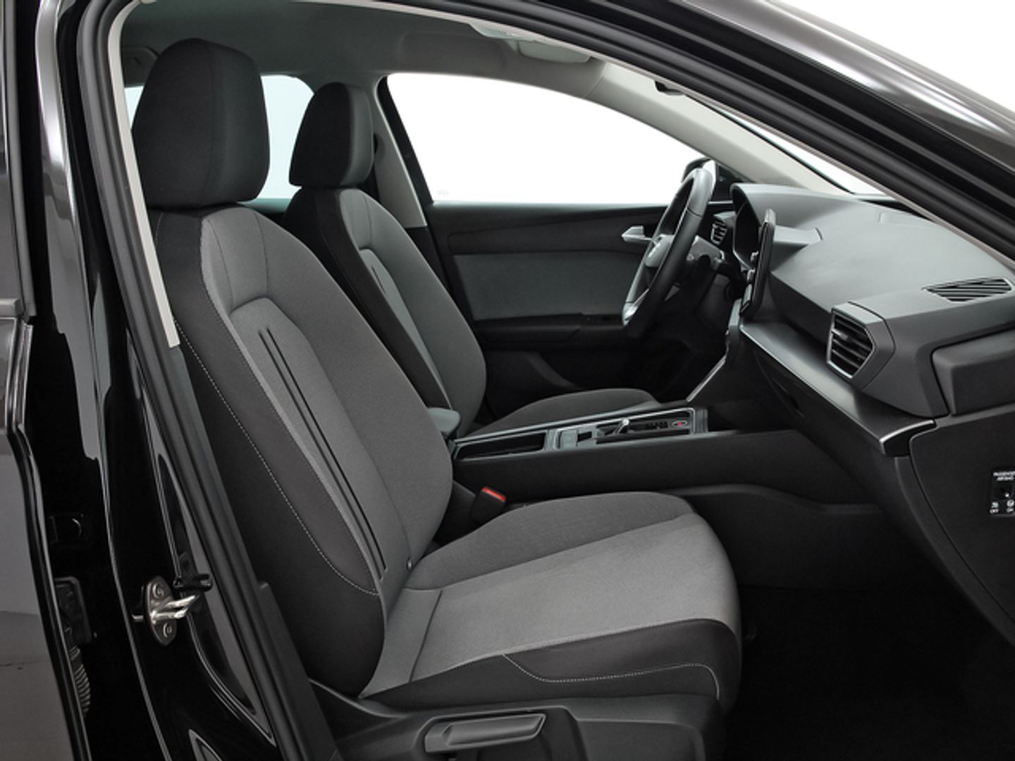 SEAT León 1.5 eTSI S&S Style Special Edition Vision DSG 110 kW (150 CV)