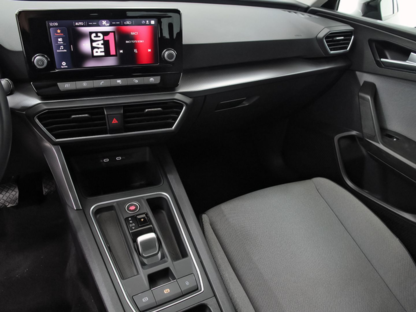 SEAT León 1.5 eTSI S&S Style Special Edition Vision DSG 110 kW (150 CV)