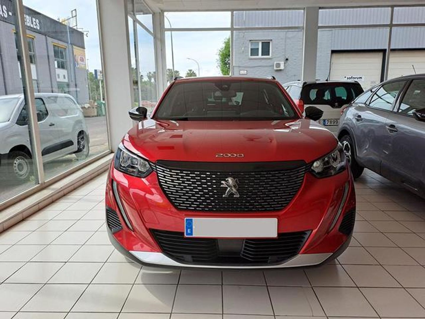 Peugeot 2008 BlueHDi 130 S&S Allure Pack EAT8 96 kW (130 CV)