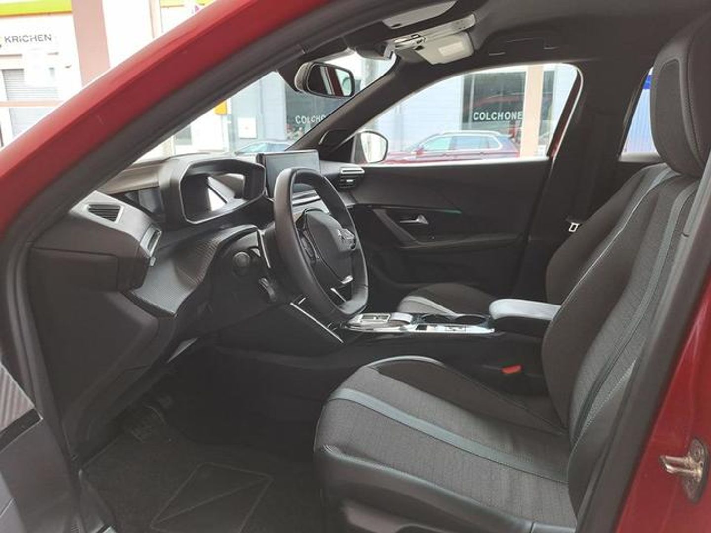 Peugeot 2008 BlueHDi 130 S&S Allure Pack EAT8 96 kW (130 CV)