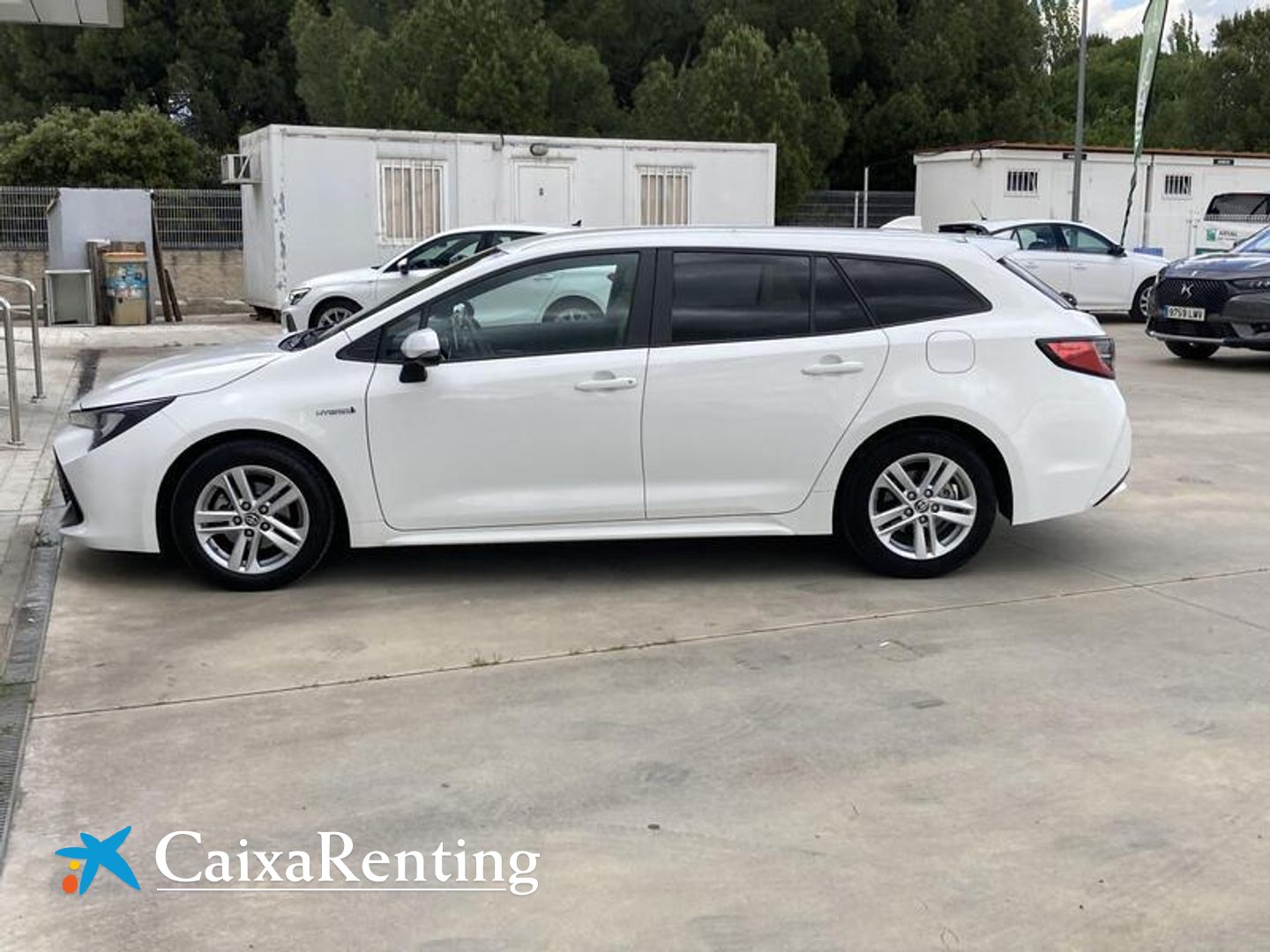 Toyota Corolla Touring Sports 125H Active Tech E-CVT 90 kW (122 CV) Blanco Familiar