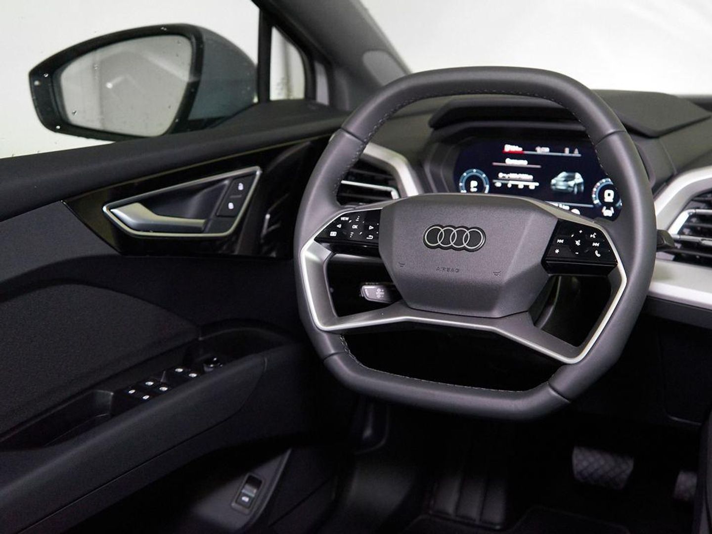 Audi Q4 e-tron Genuine edition 45 e-tron 82kWh 210 kW (286 CV)