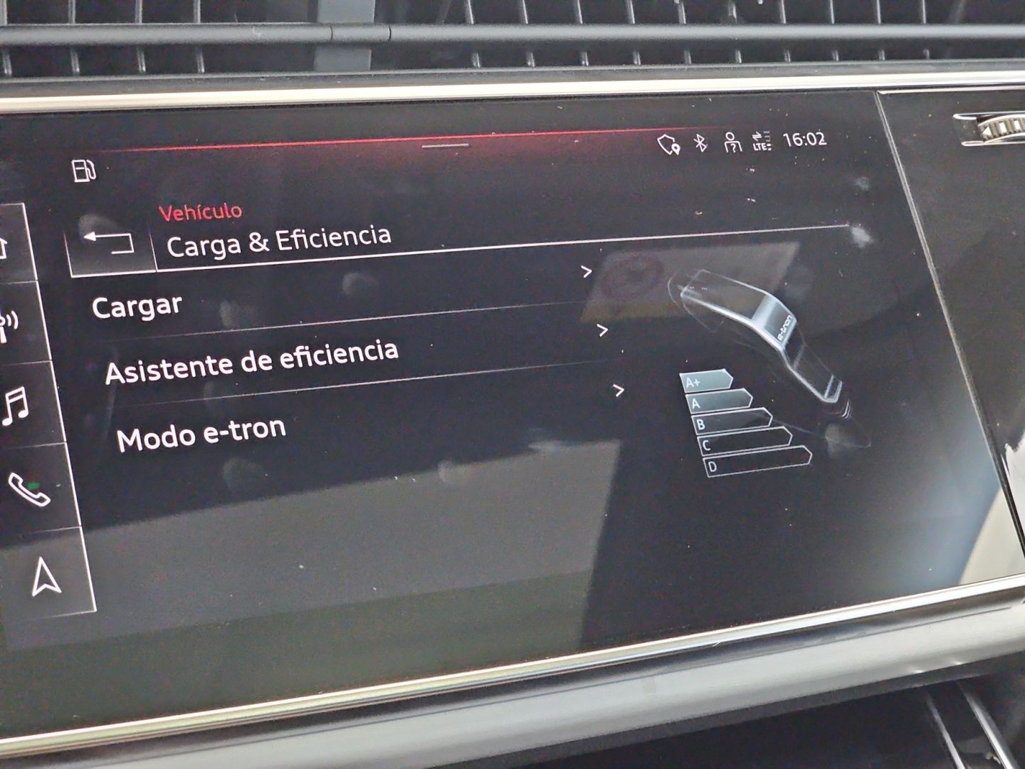 Audi Q7 TFSIe S line 60 TFSIe quattro 335 kW (456 CV) tipronic