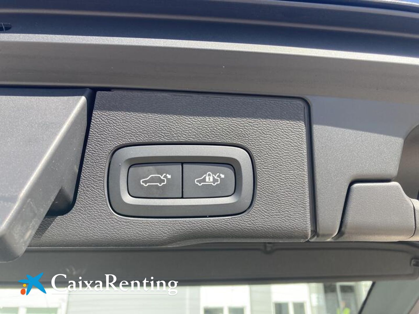 Volvo XC60 T6 Recharge Plus Dark AWD Auto 257 kW (350 CV)