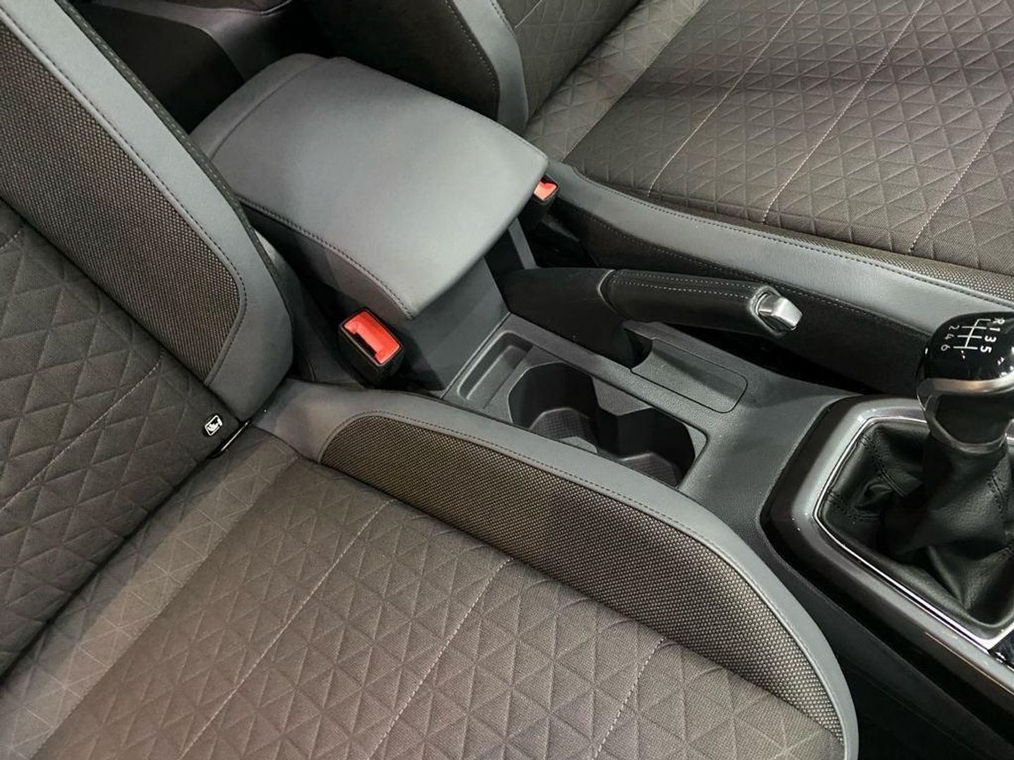 Volkswagen T-Cross Sport 1.0 TSI 81 kW (110 CV) DSG