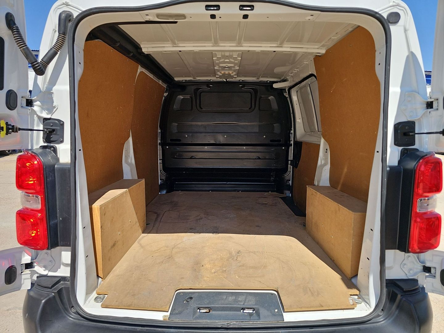 Peugeot Expert Furgon BlueHDi 120 S&S Pro Standard 88 kW (120 CV)