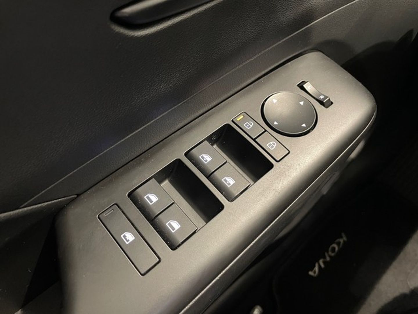 Hyundai Kona 1.6 GDI HEV Maxx DCT 104 kW (141 CV)