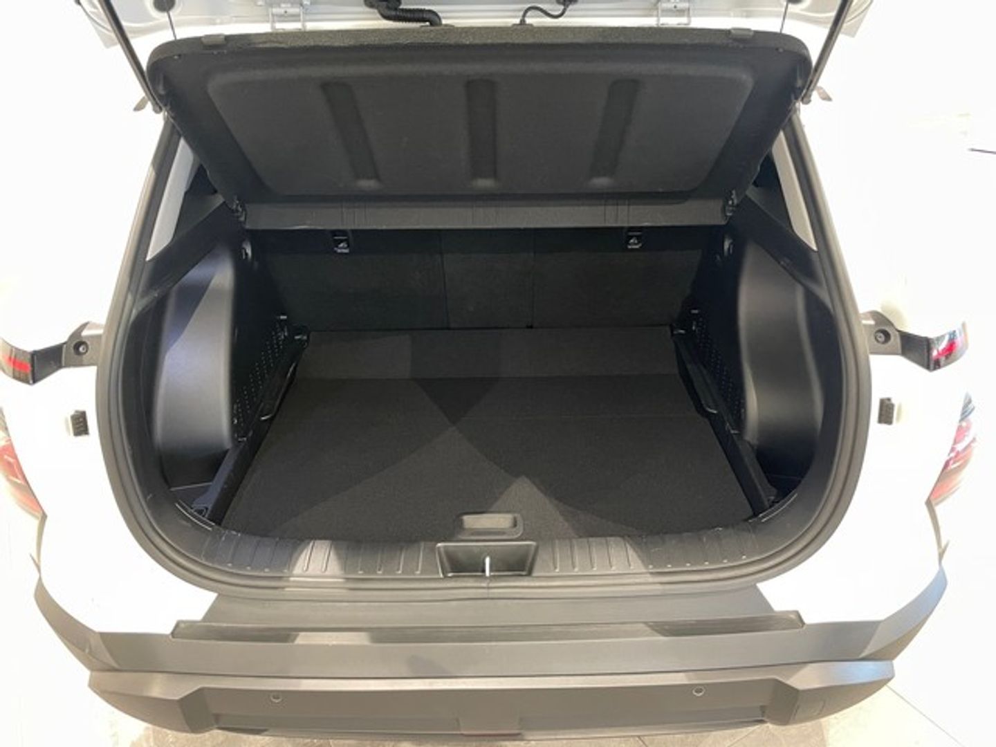 Hyundai Kona 1.6 GDI HEV Maxx DCT 104 kW (141 CV)