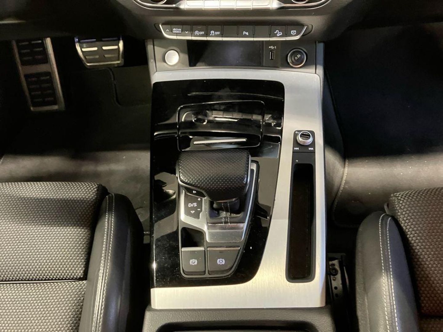 Audi Q5 Genuine 40 TDI quattro-ultra 150 kW (204 CV)
