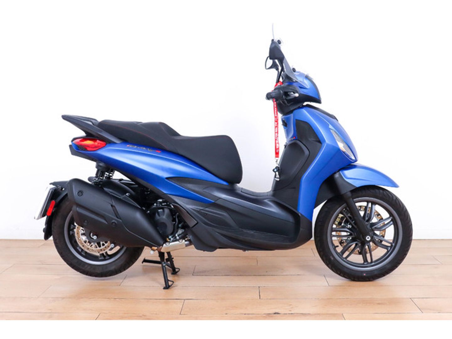 Piaggio Beverly 400/S Azul Motorcycle