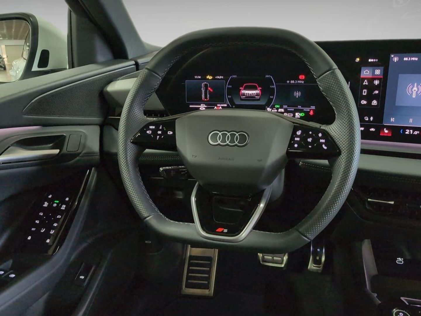 Audi Q6 e-tron S line Quattro 285 kW (388 CV)