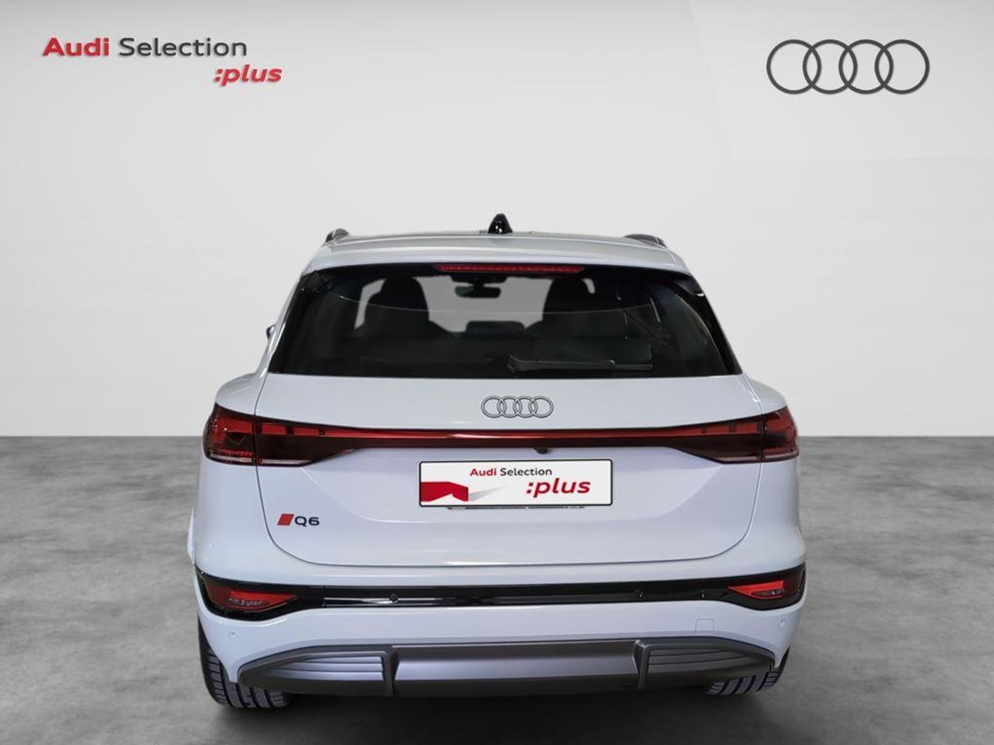 Audi Q6 e-tron S line Quattro 285 kW (388 CV)