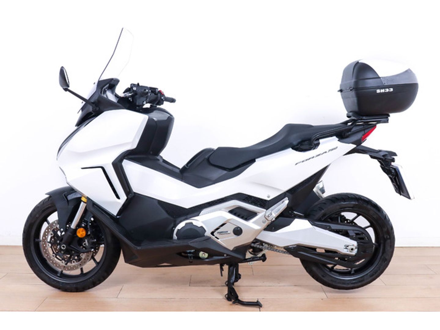 Honda Forza 750