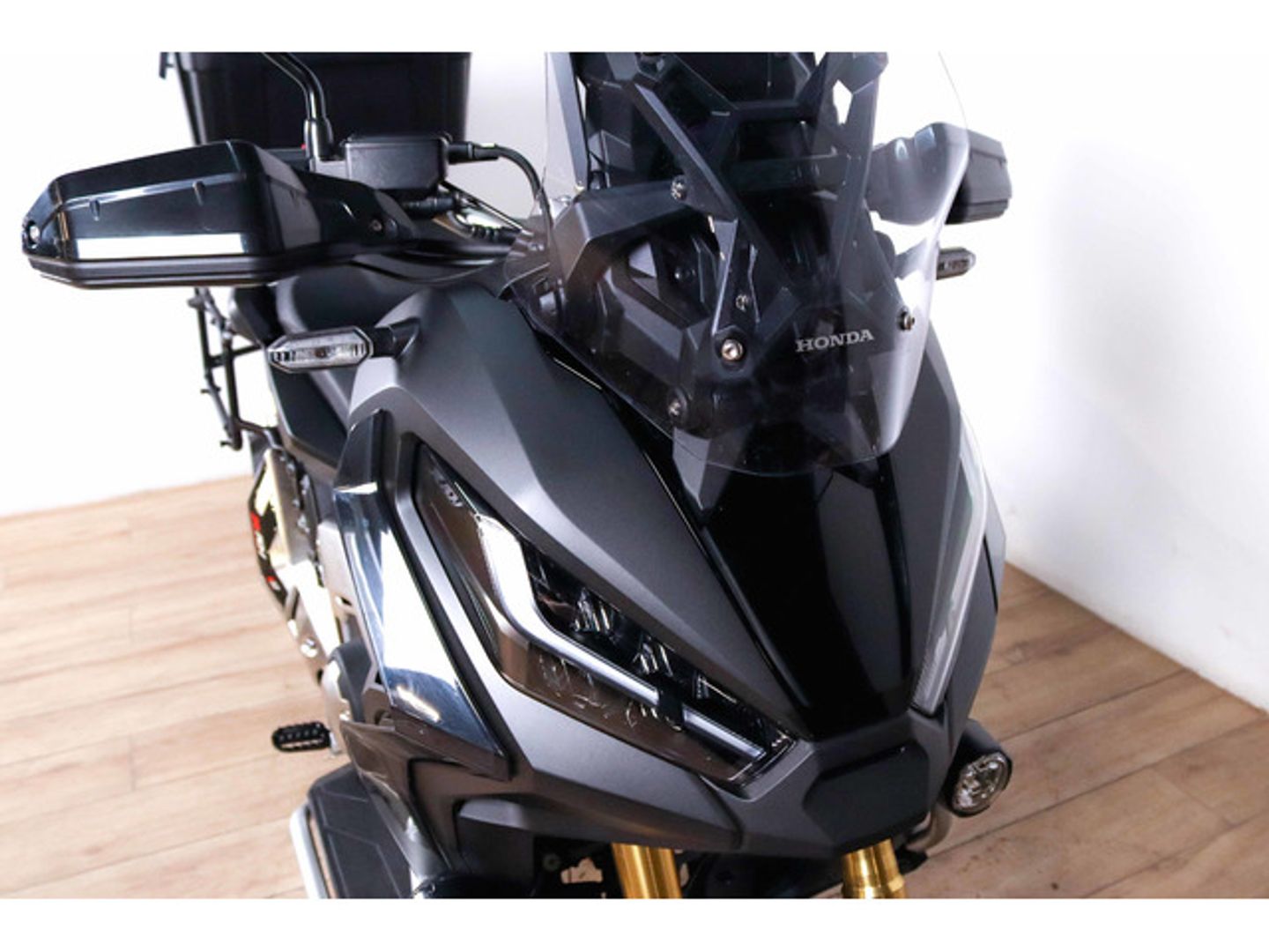 Honda ADV750