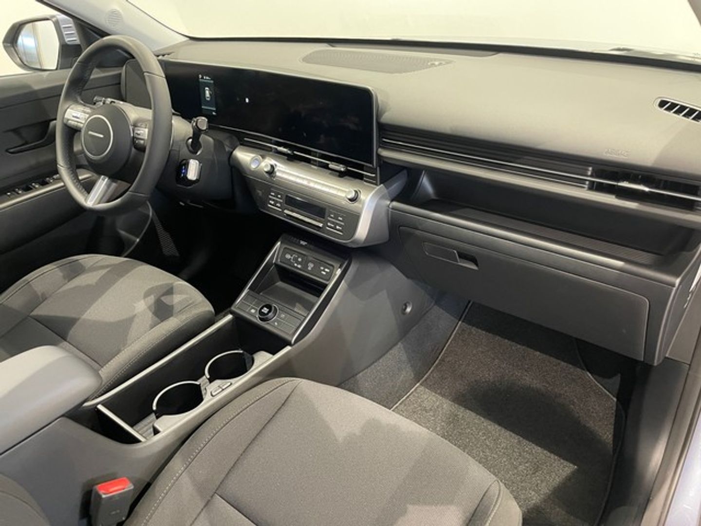 Hyundai Kona 1.6 GDI HEV Maxx DCT 104 kW (141 CV)