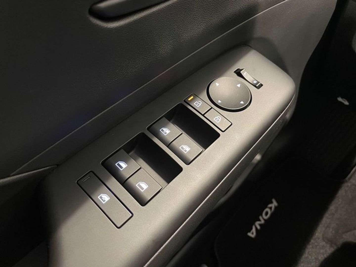 Hyundai Kona 1.6 GDI HEV Maxx DCT 104 kW (141 CV)