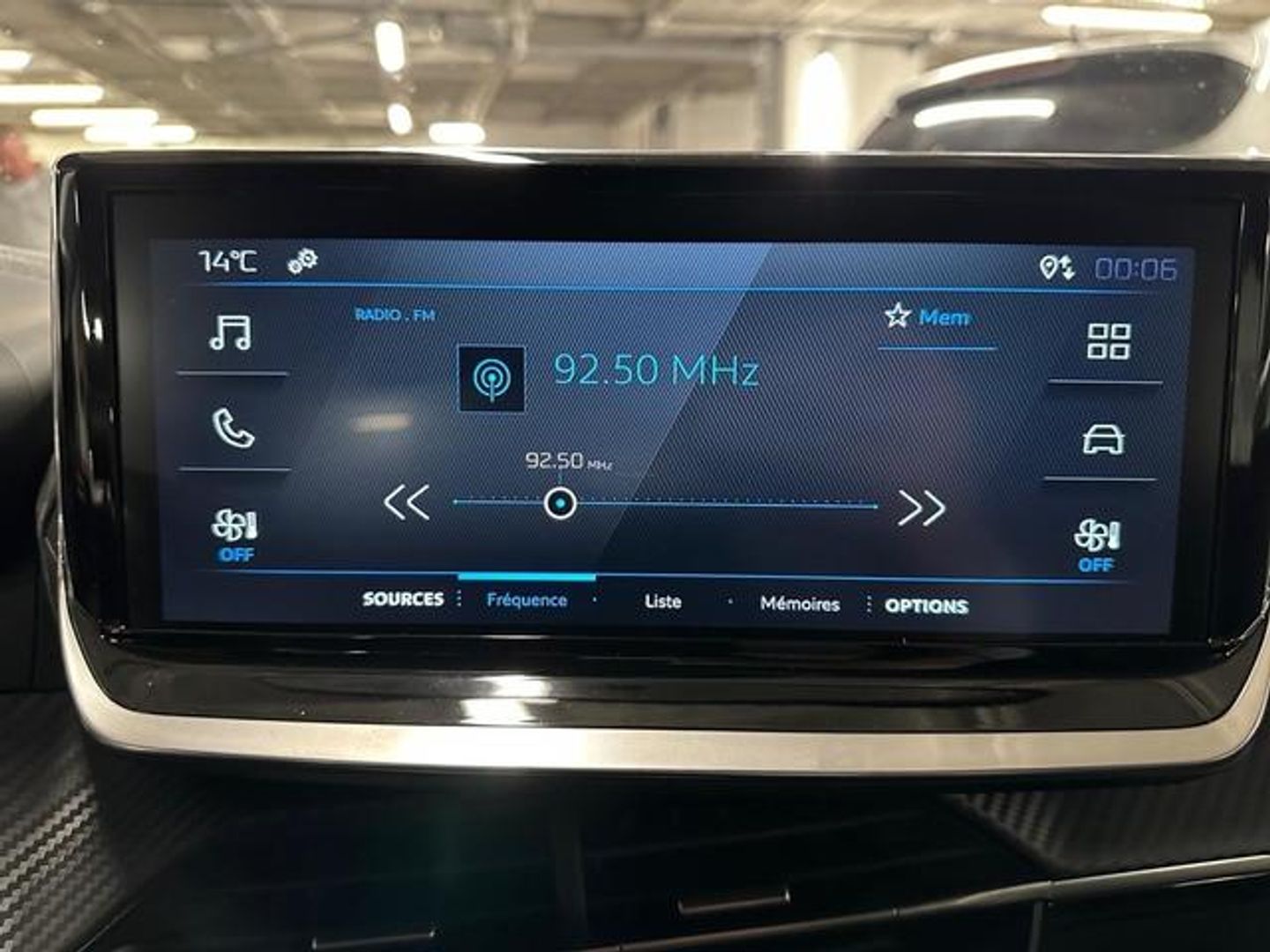 Peugeot 208 Style Hybrid 110 eDCS6 81 kW (110 CV)