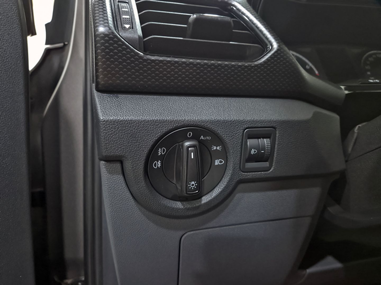 Volkswagen T-Cross Advance 1.0 TSI 81 kW (110 CV)