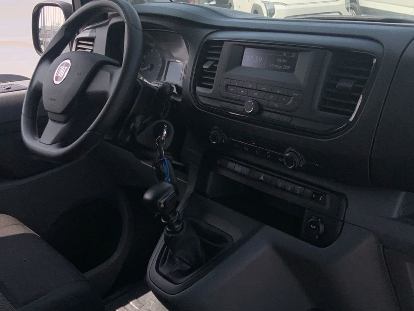 Fiat Scudo Furgon 1.5 BlueHDI L1 Business 75 kW (102 CV)