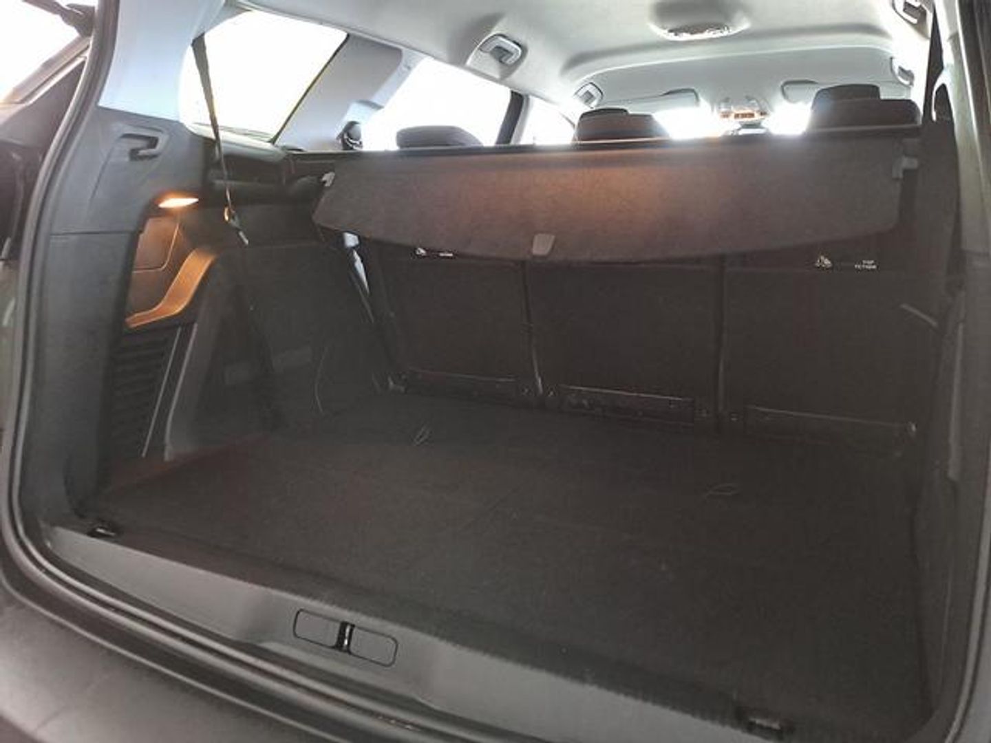 Peugeot 5008 PureTech 130 S&S Active 96 kW (130 CV)