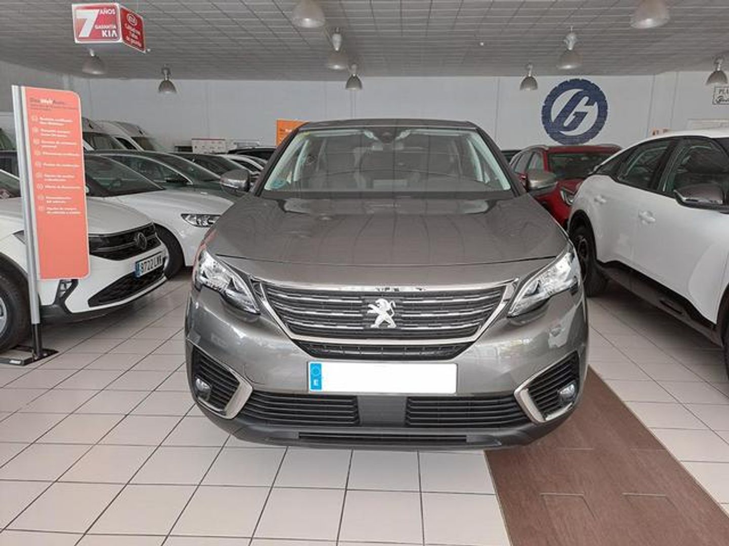 Peugeot 5008 PureTech 130 S&S Active 96 kW (130 CV)