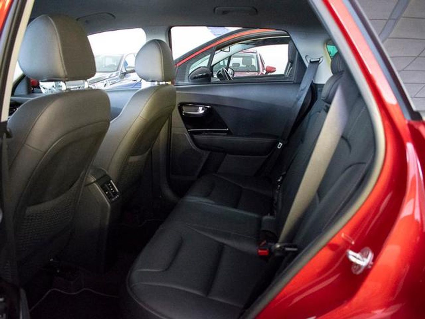 Kia Niro 1.6 GDi HEV Híbrido Emotion 104 kW (141 CV)