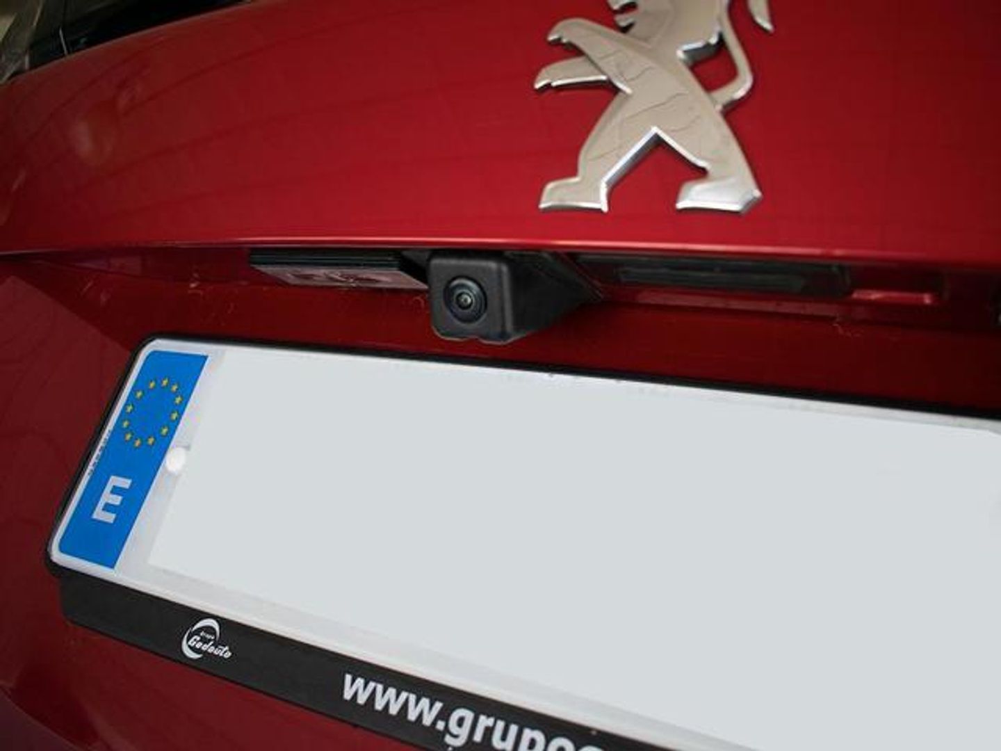 Peugeot 2008 BlueHDi 130 S&S Allure Pack EAT8 96 kW (130 CV)
