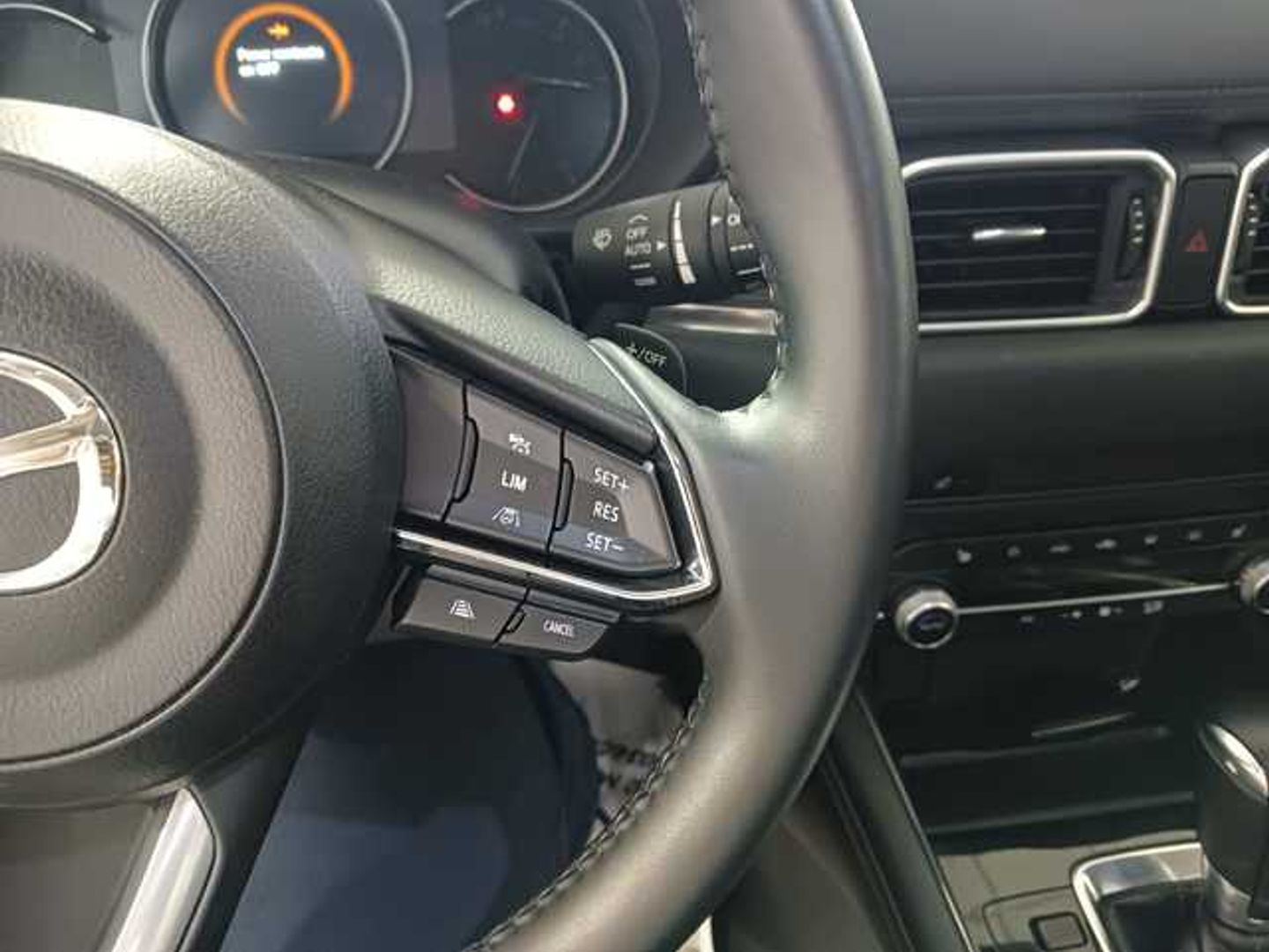 Mazda CX-5 2.0 GE Zenith 2WD AT 121 kW (165 CV)