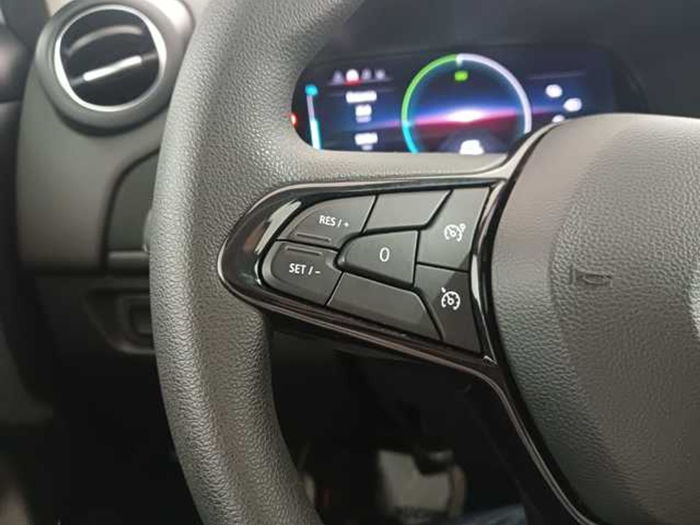 Renault Zoe Life 80 kW R110 Bateria 40kWh 79 kW (108 CV)