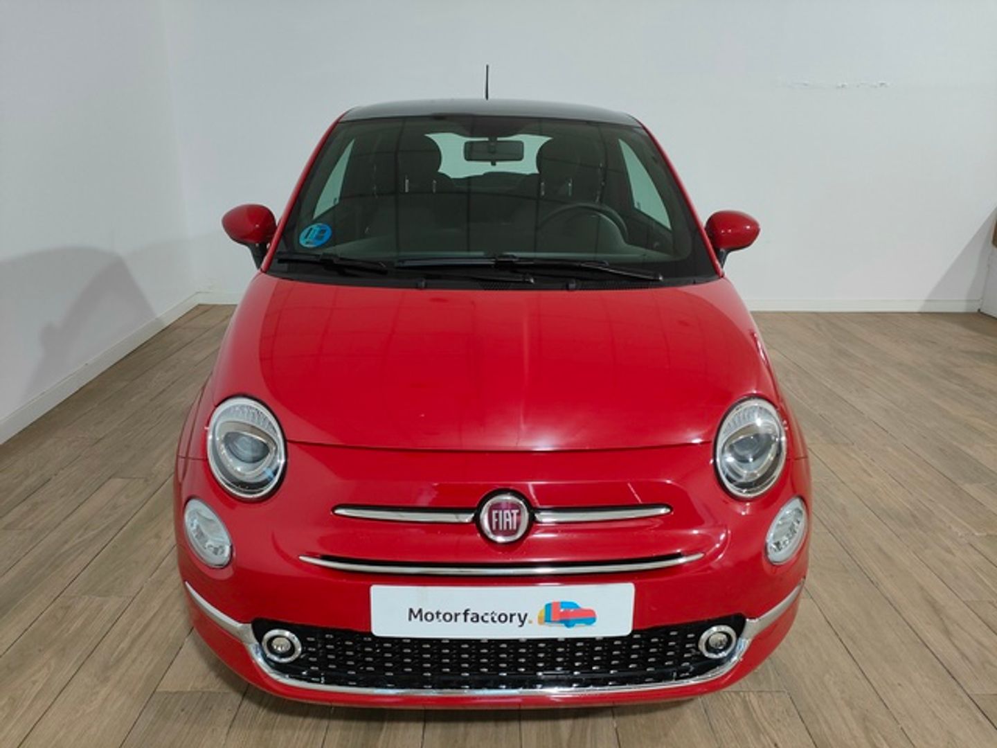 Fiat 500 1.0 Hybrid Monotrim 51 kW (70 CV) Rojo Compact