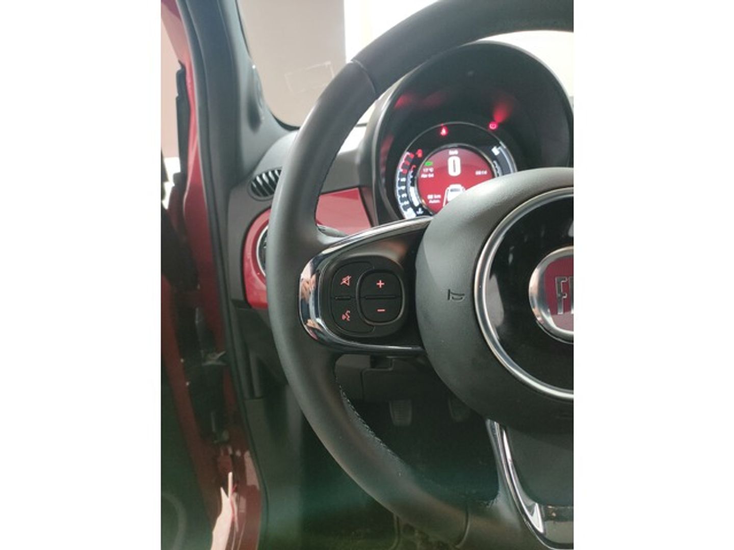 Fiat 500 1.0 Hybrid Monotrim 51 kW (70 CV)