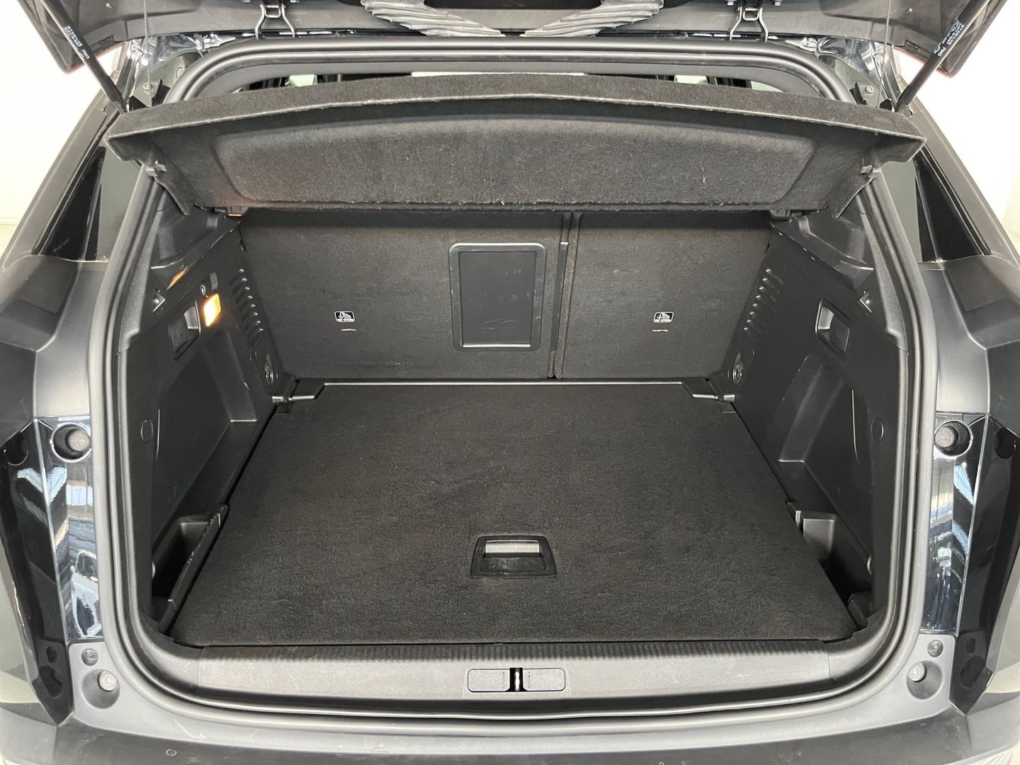 Peugeot 3008 PureTech 130 S&S Allure Pack EAT8 96 kW (130 CV)