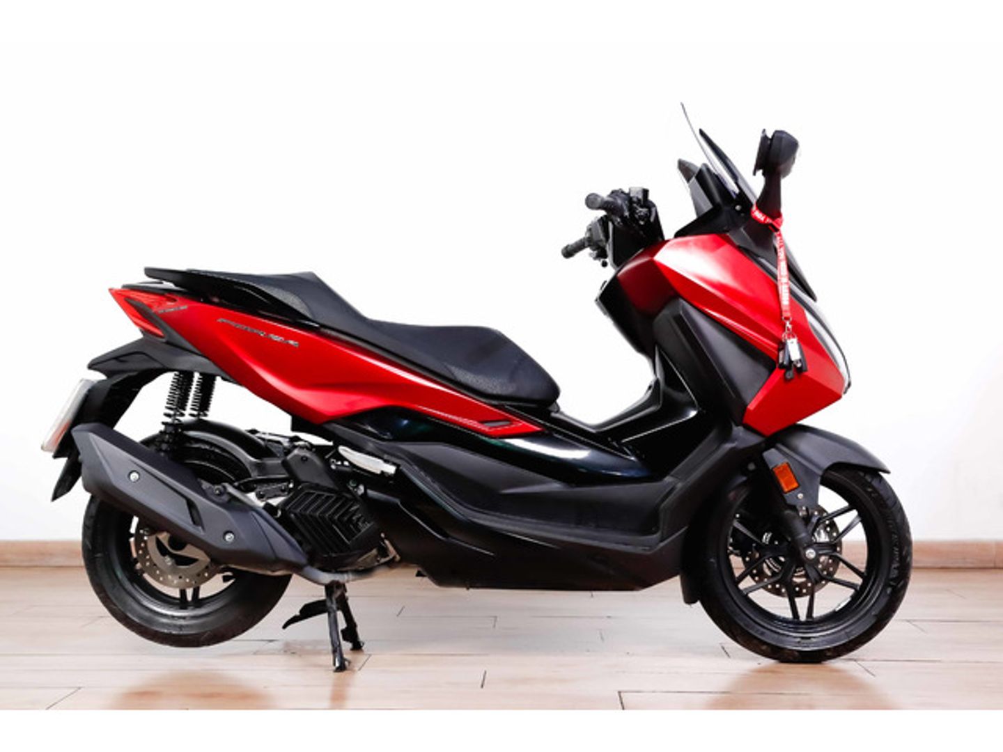 Honda Forza 125 ABS Rojo Motorcycle