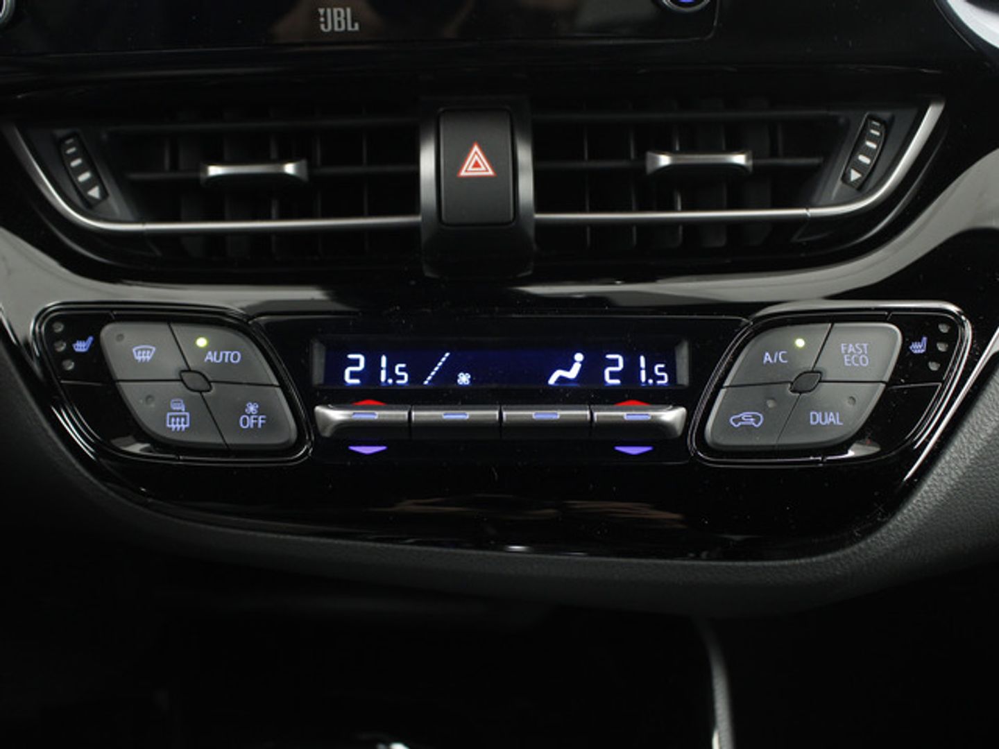 Toyota C-HR 180H Advance 135 kW (184 CV)