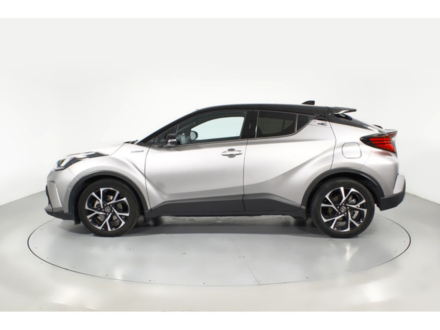 Toyota C-HR 180H Advance 135 kW (184 CV)