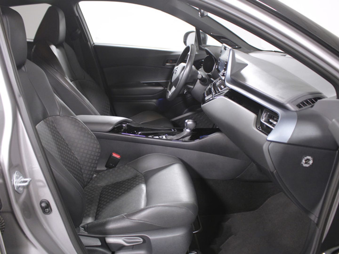 Toyota C-HR 180H Advance 135 kW (184 CV)