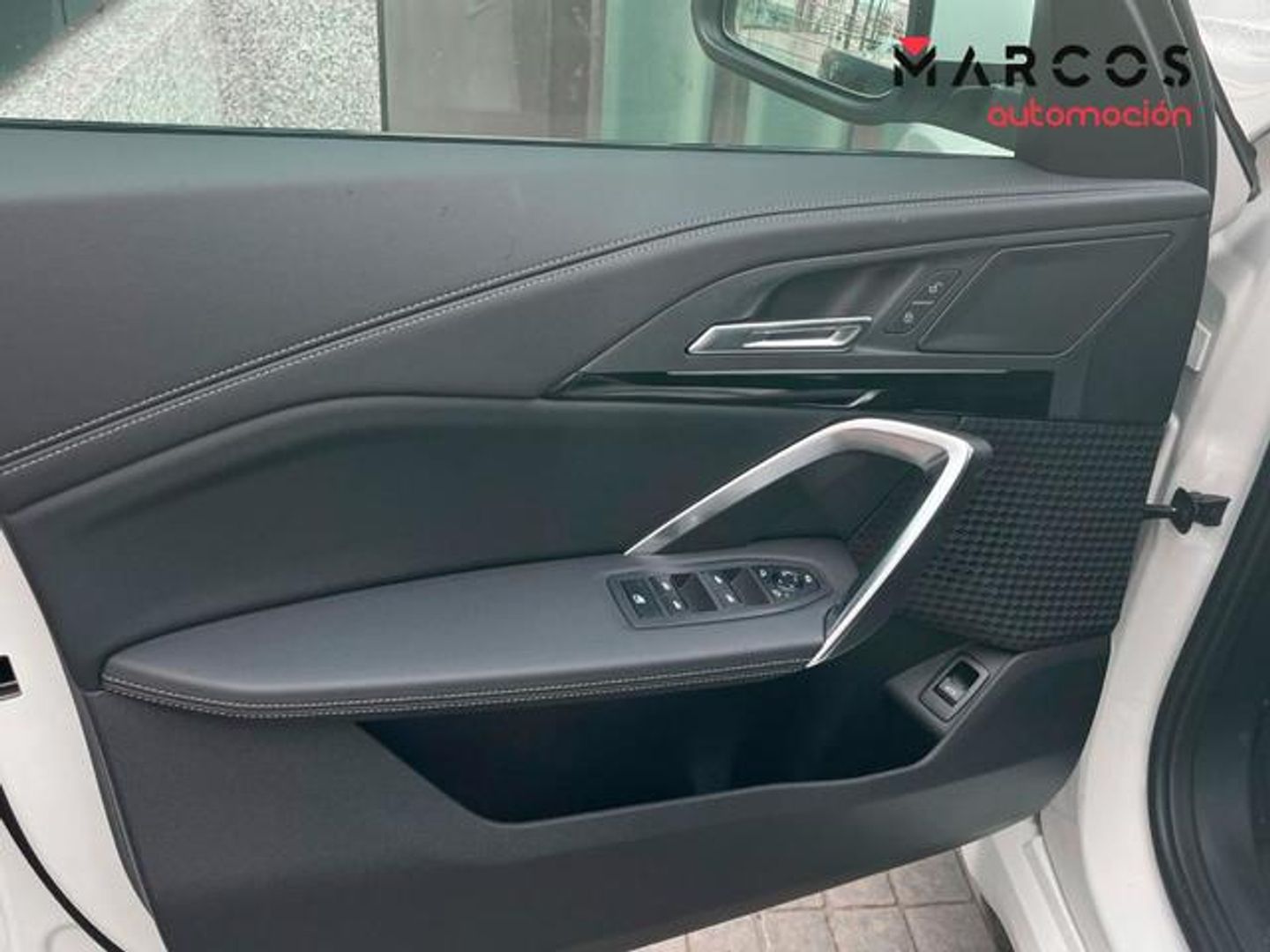 BMW iX1 xDrive30 230 kW (313 CV)