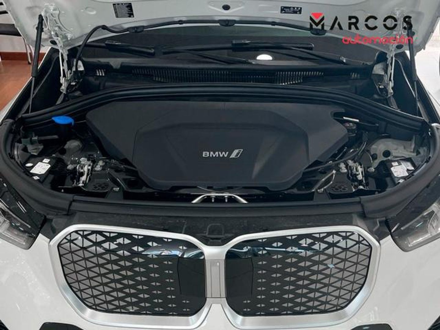 BMW iX1 xDrive30 230 kW (313 CV)