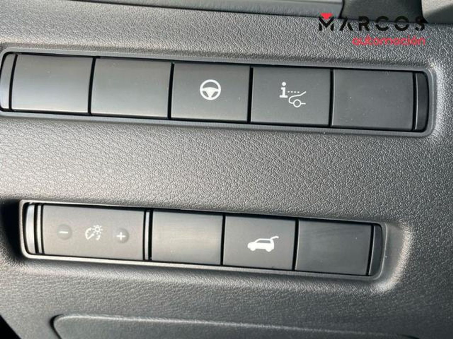 Nissan X-Trail 1.5 e-POWER Tekna A/T 150 kW (204 CV)