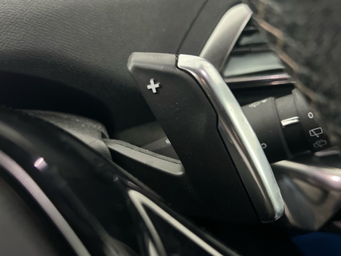 Peugeot 3008 PureTech 130 S&S GT EAT8 96 kW (130 CV)